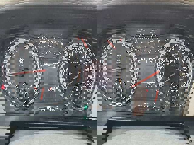 Used 2012 RAM 1500 Big Horn image 17