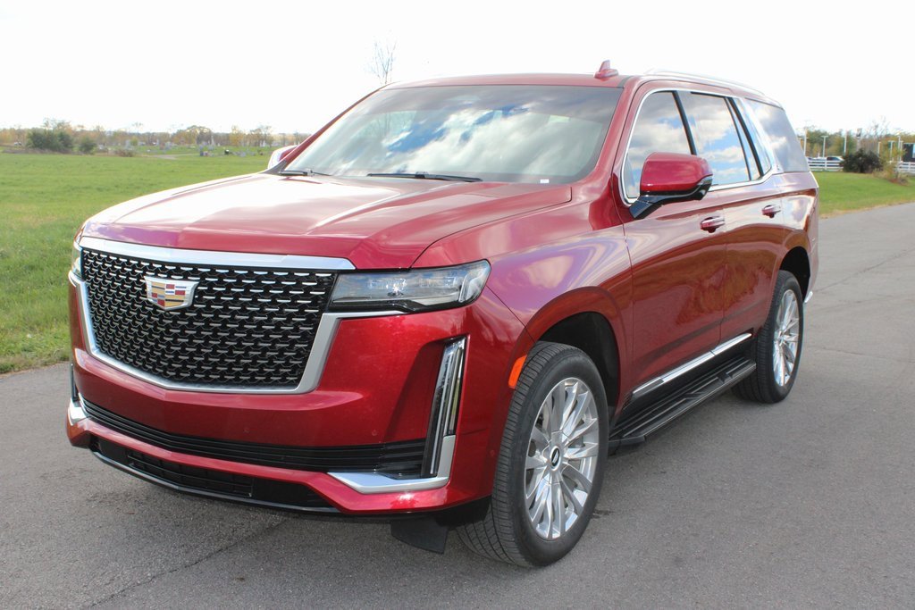 Used 2023 Cadillac Escalade Premium Luxury w/ Performance Package image 3