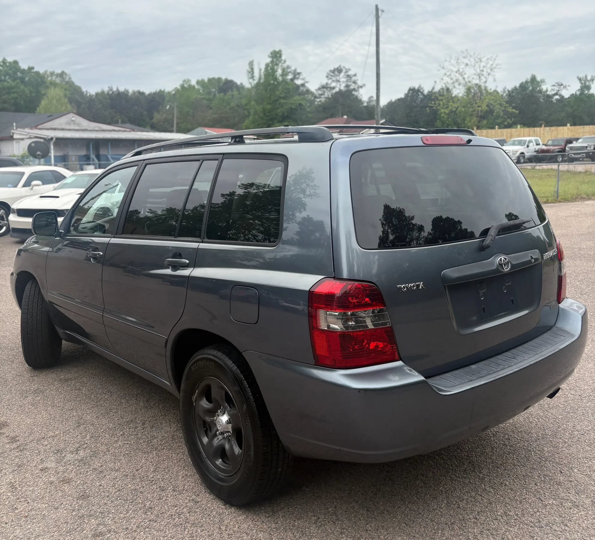Used 2004 Toyota Highlander 2WD image 5