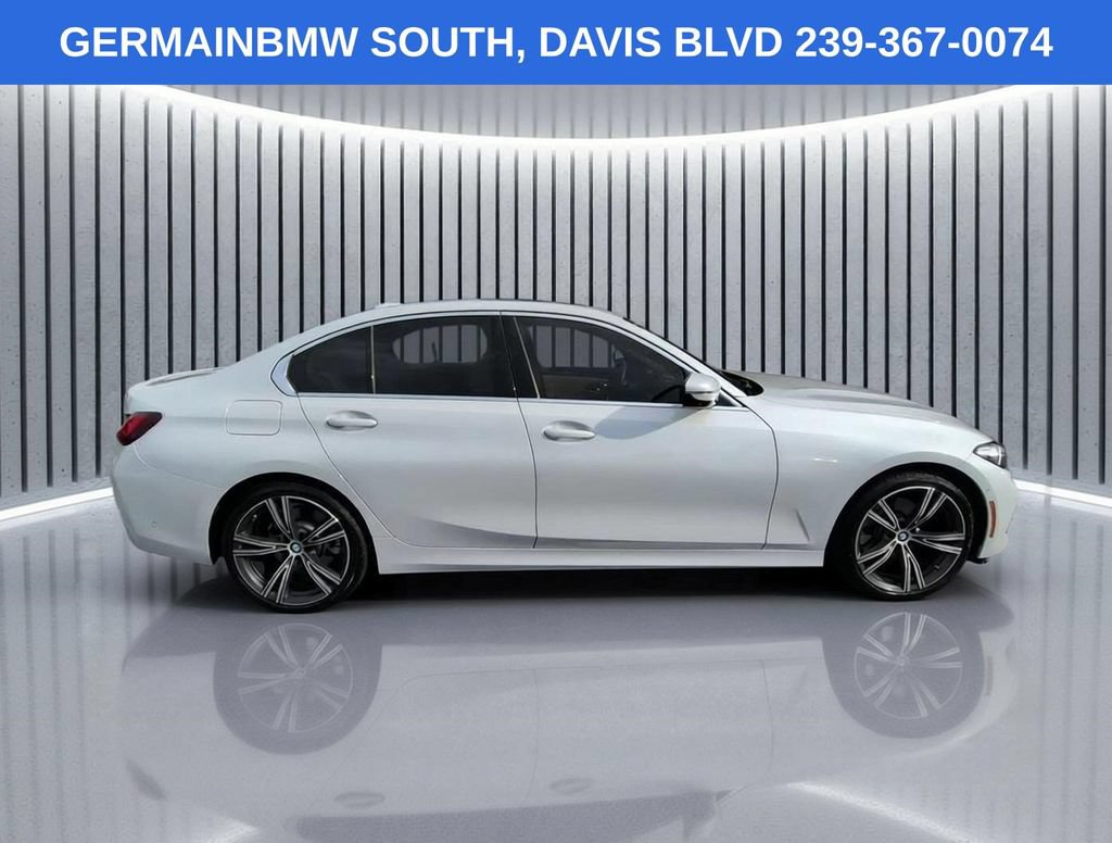 Certified 2024 BMW 330i Sedan w/ Convenience Package RWD image 4