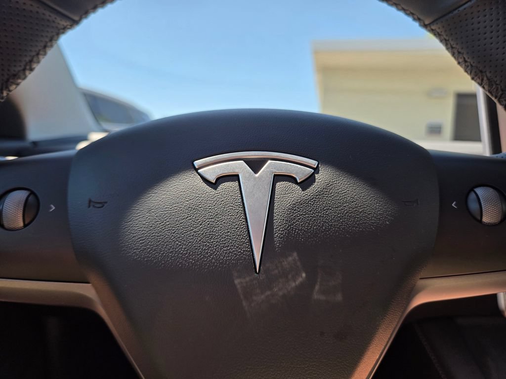 Used 2021 Tesla Model 3 Standard Range Plus RWD image 26