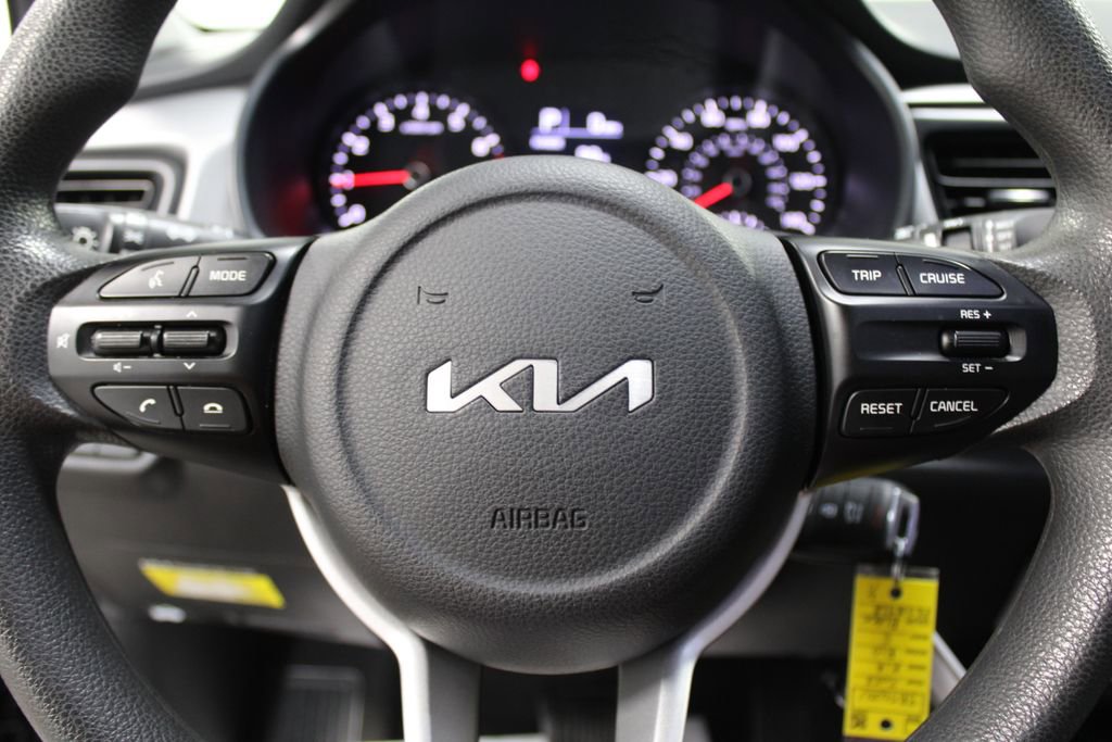 Used 2023 Kia Rio S image 22