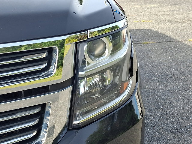 Used 2016 Chevrolet Tahoe LTZ AWD/4WD image 9
