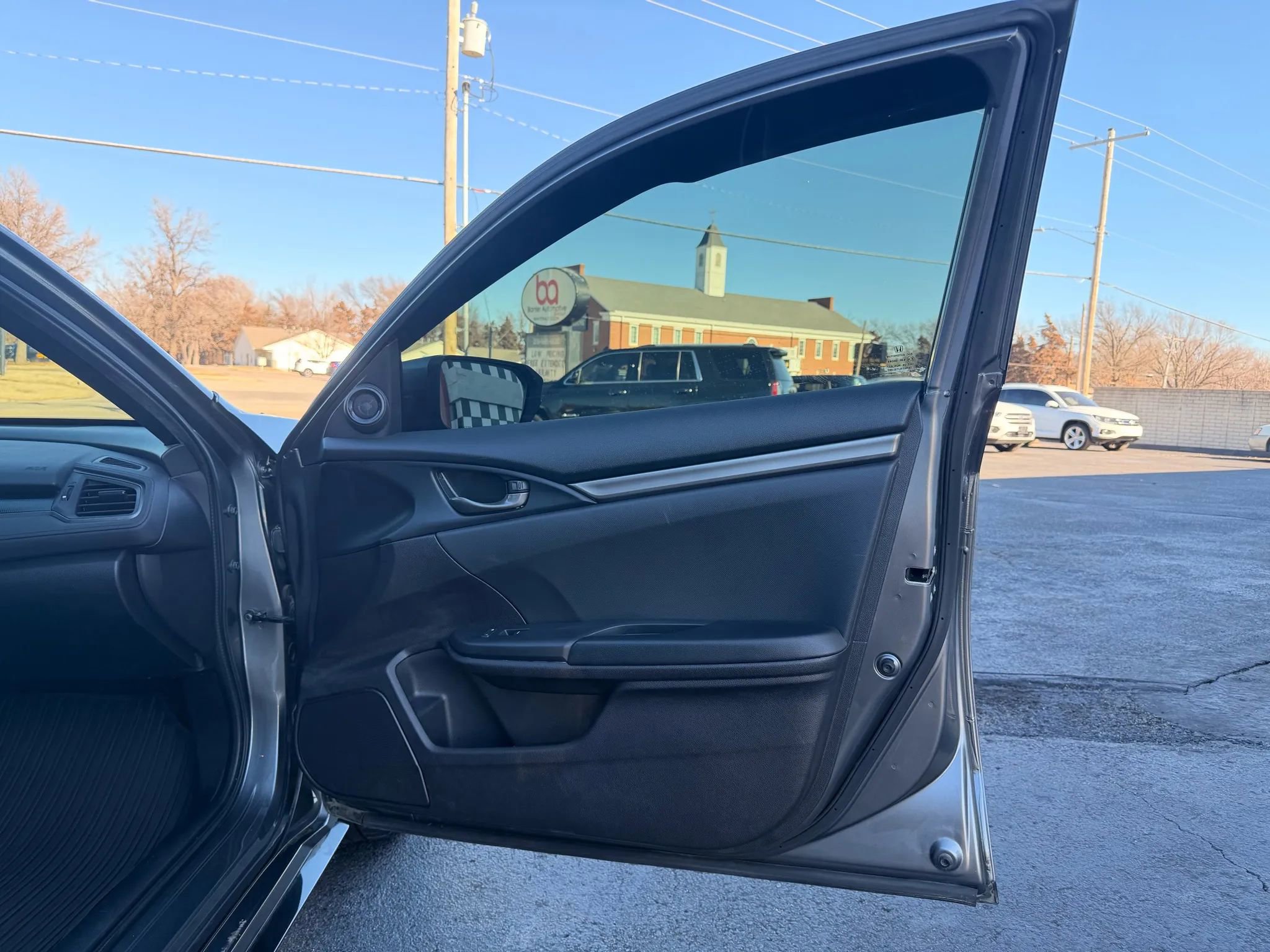 Used 2020 Honda Civic Sport image 32