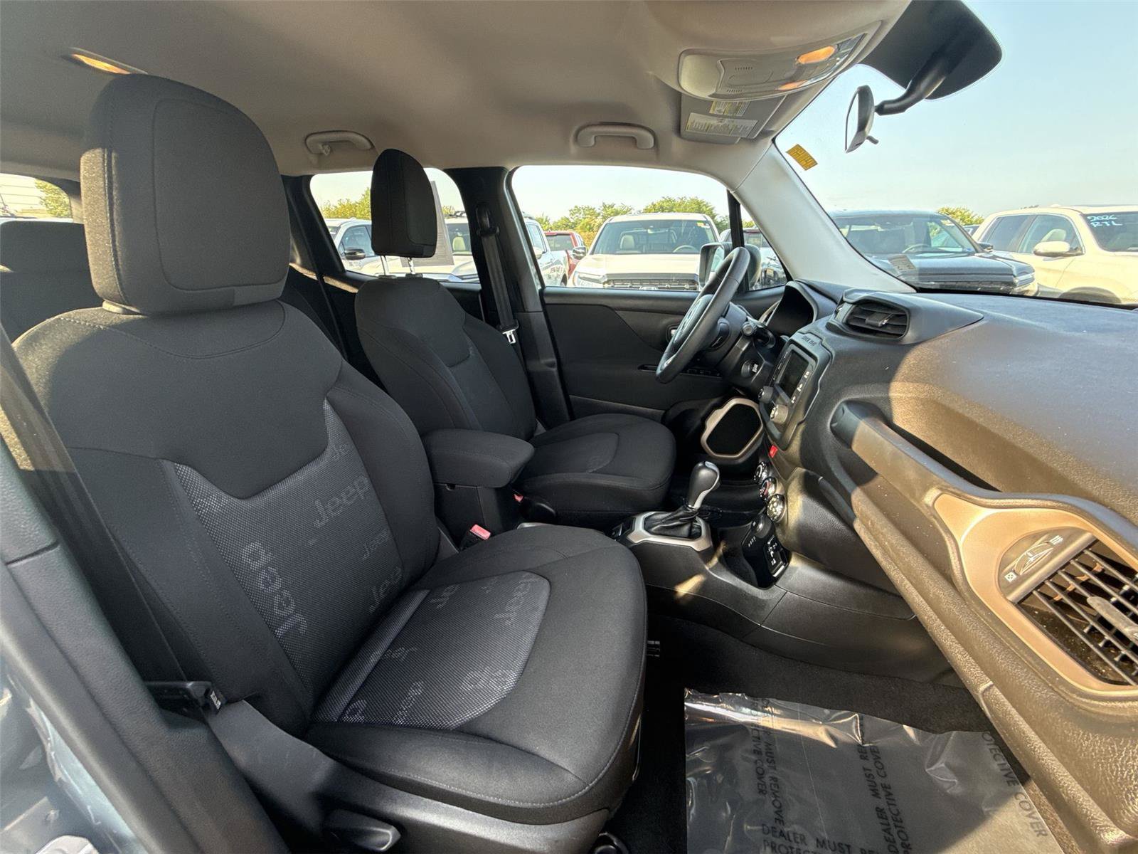 Used 2016 Jeep Renegade Sport w/ Power & Air Group AWD/4WD image 19