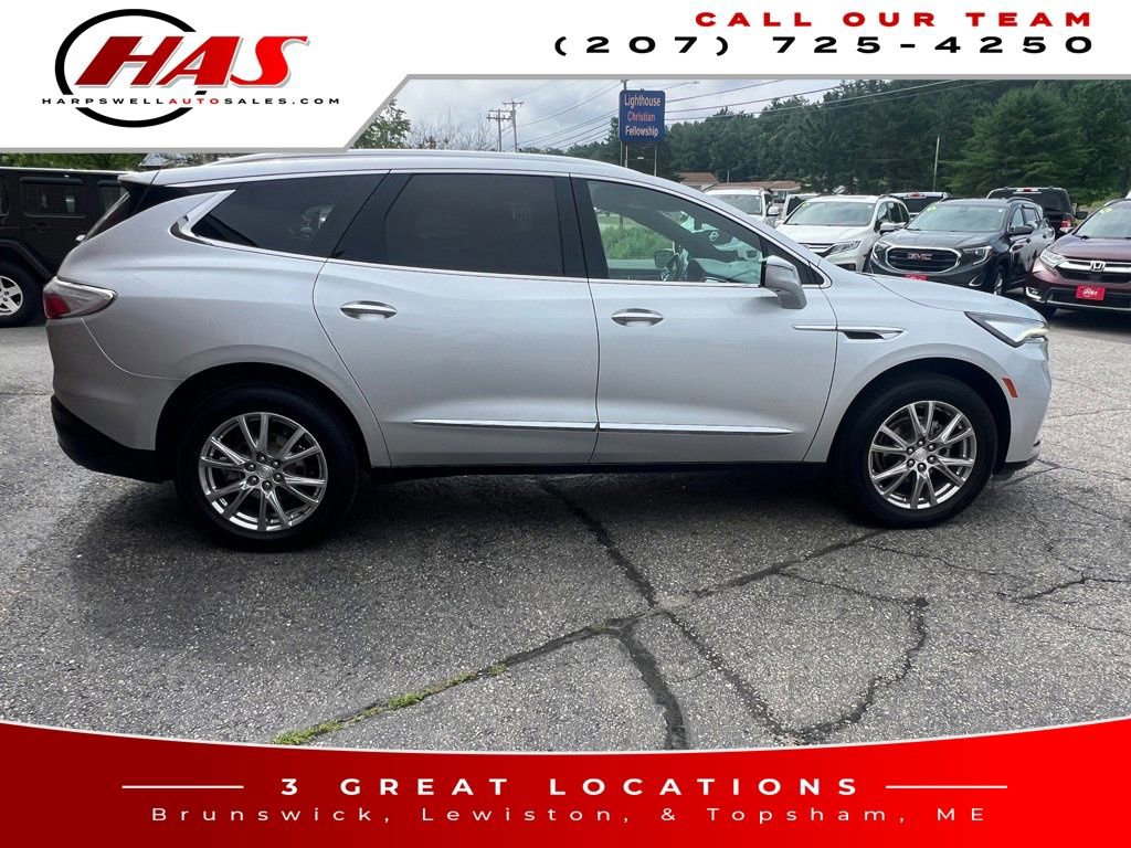 Used 2022 Buick Enclave Premium image 6