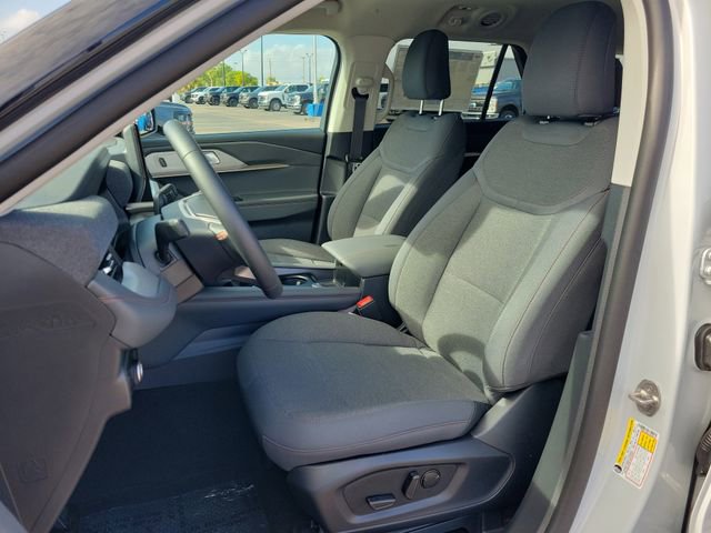 New 2026 Ford Explorer Active image 12