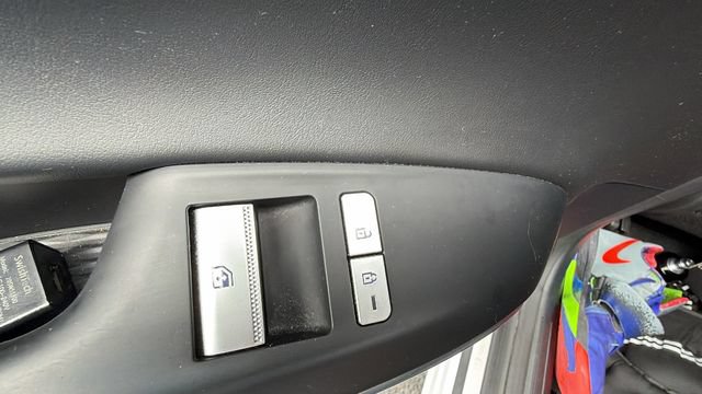 Used 2023 Genesis GV70 2.5T w/ Sport Prestige Package AWD/4WD image 31