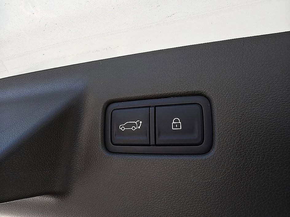 Used 2025 Hyundai Santa Fe Calligraphy AWD/4WD image 27