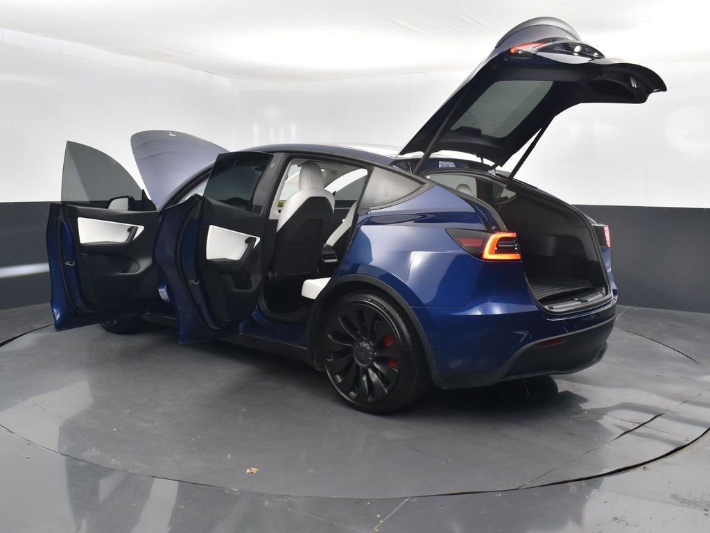 Used 2022 Tesla Model Y Performance image 54
