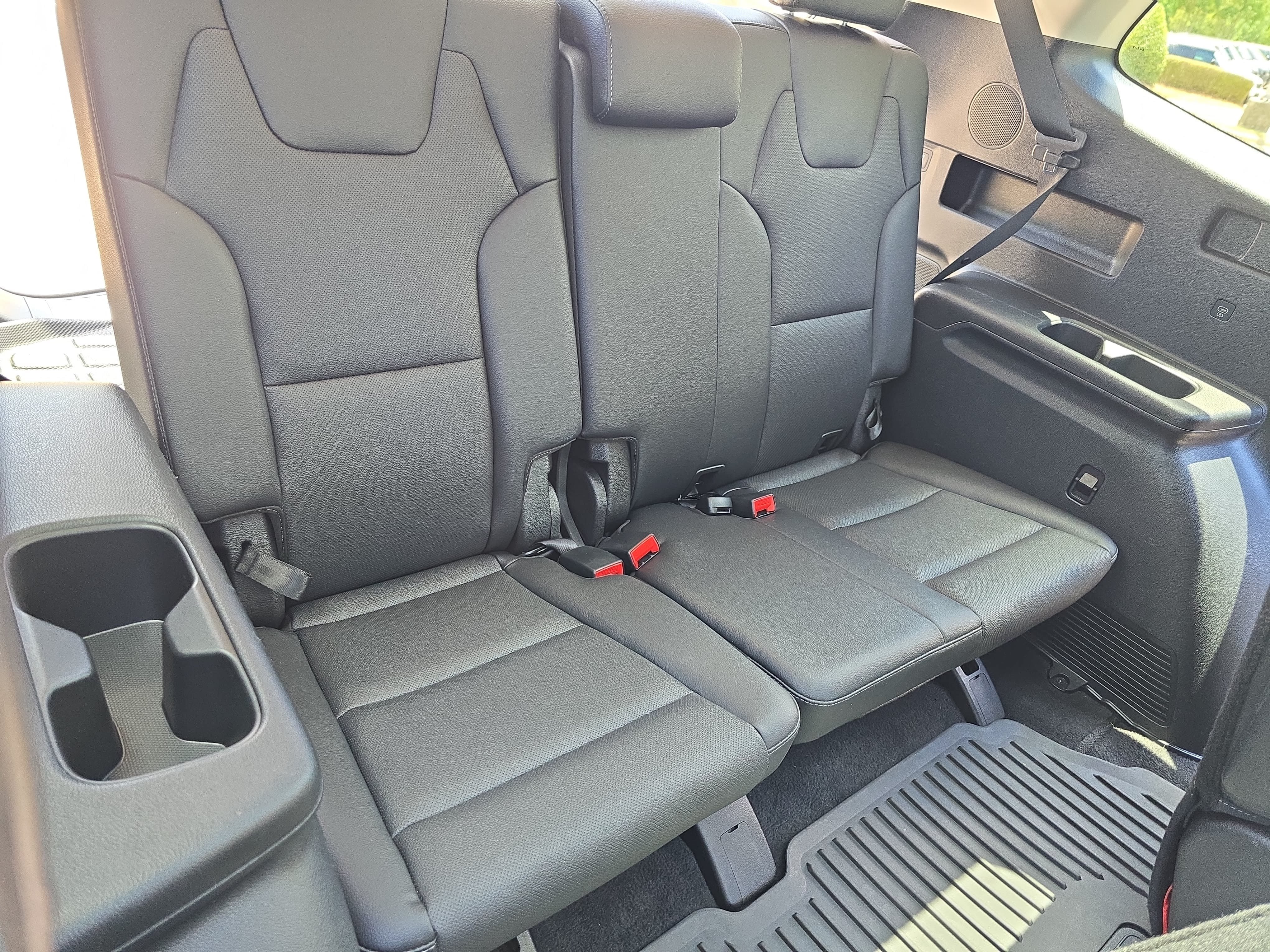 Used 2023 Kia Telluride SX FWD image 12