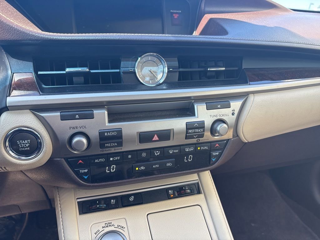 Used 2018 Lexus ES 350 w/ Premier Package FWD image 21