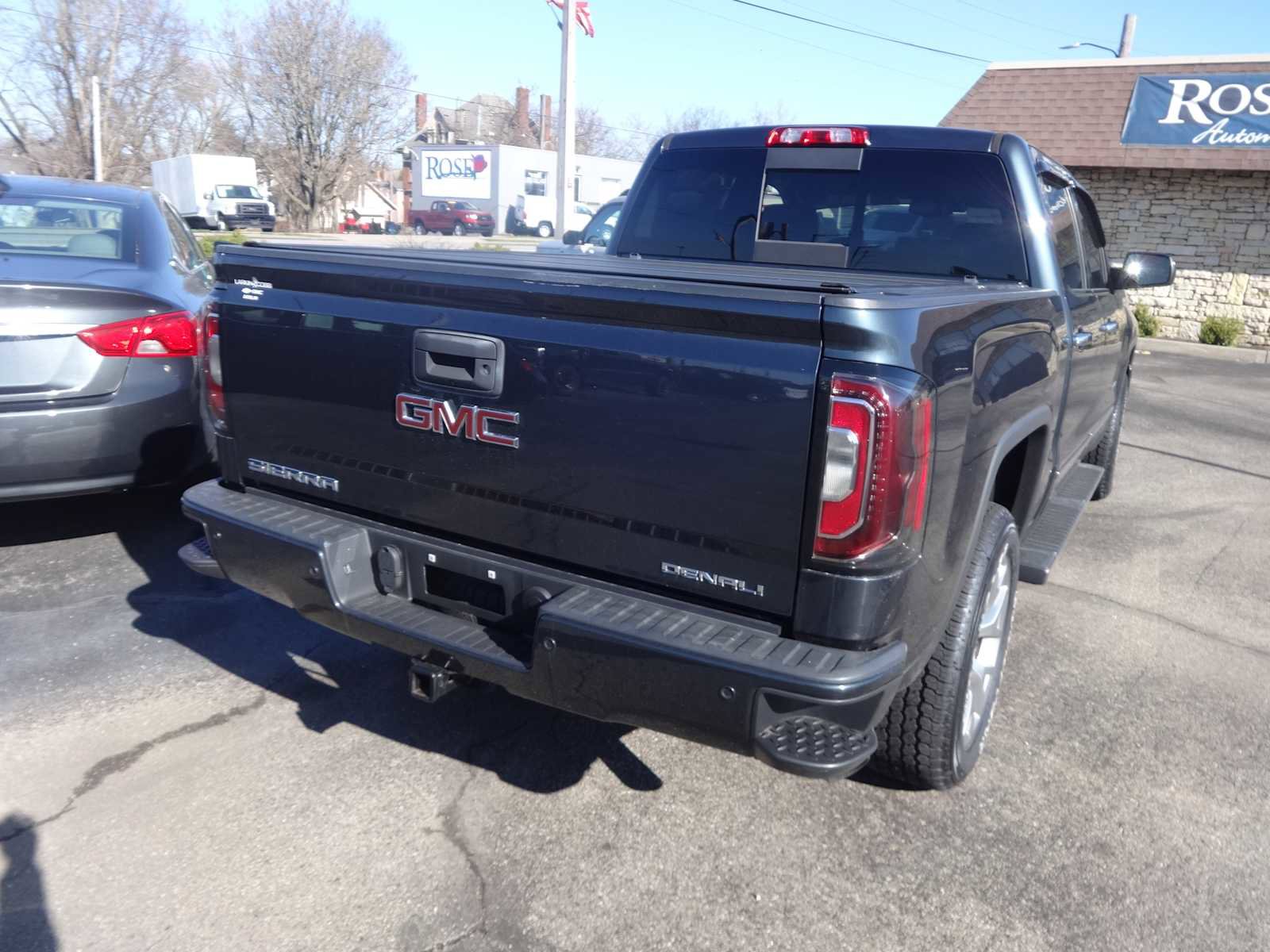 Used 2018 GMC Sierra 1500 Denali image 7