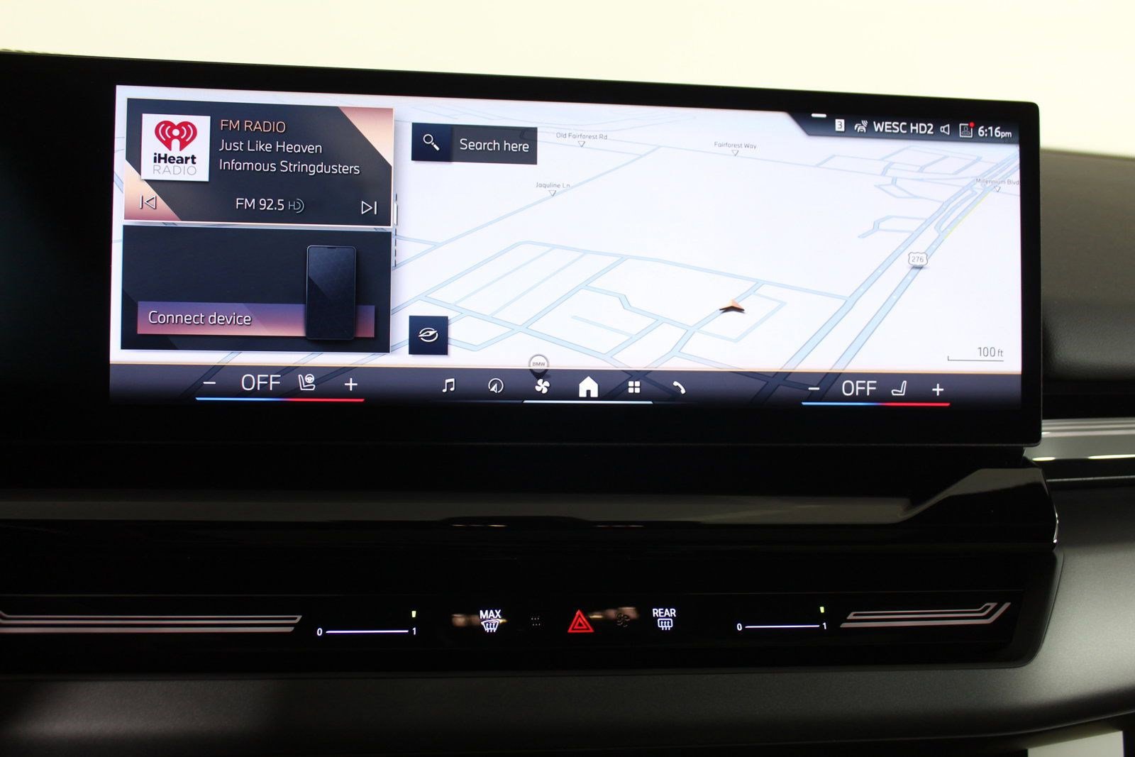 Used 2025 BMW 530i w/ Premium Package image 31