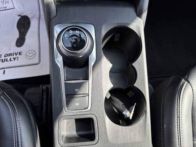 Used 2025 Ford Escape Platinum AWD/4WD image 20