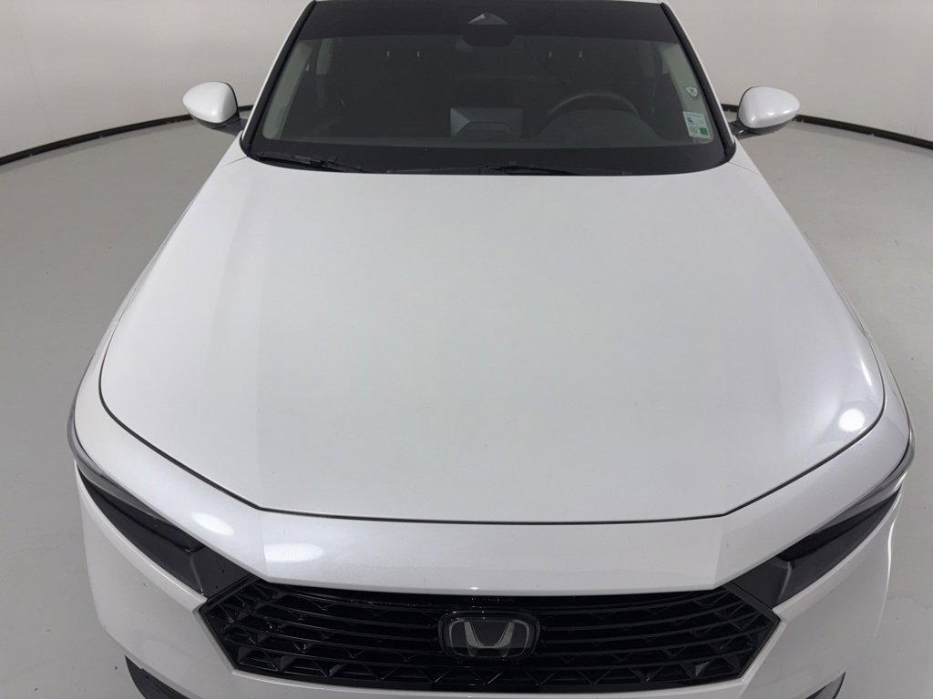Certified 2024 Honda Accord EX image 5