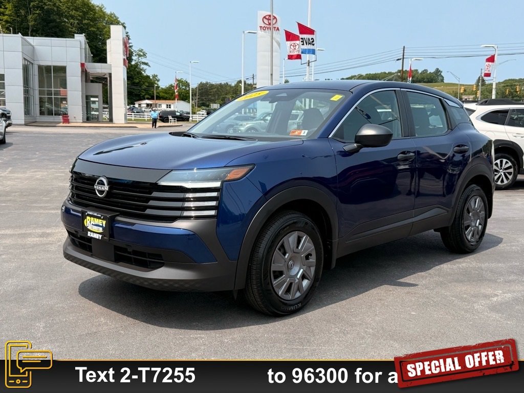 Used 2025 Nissan Kicks S image 11