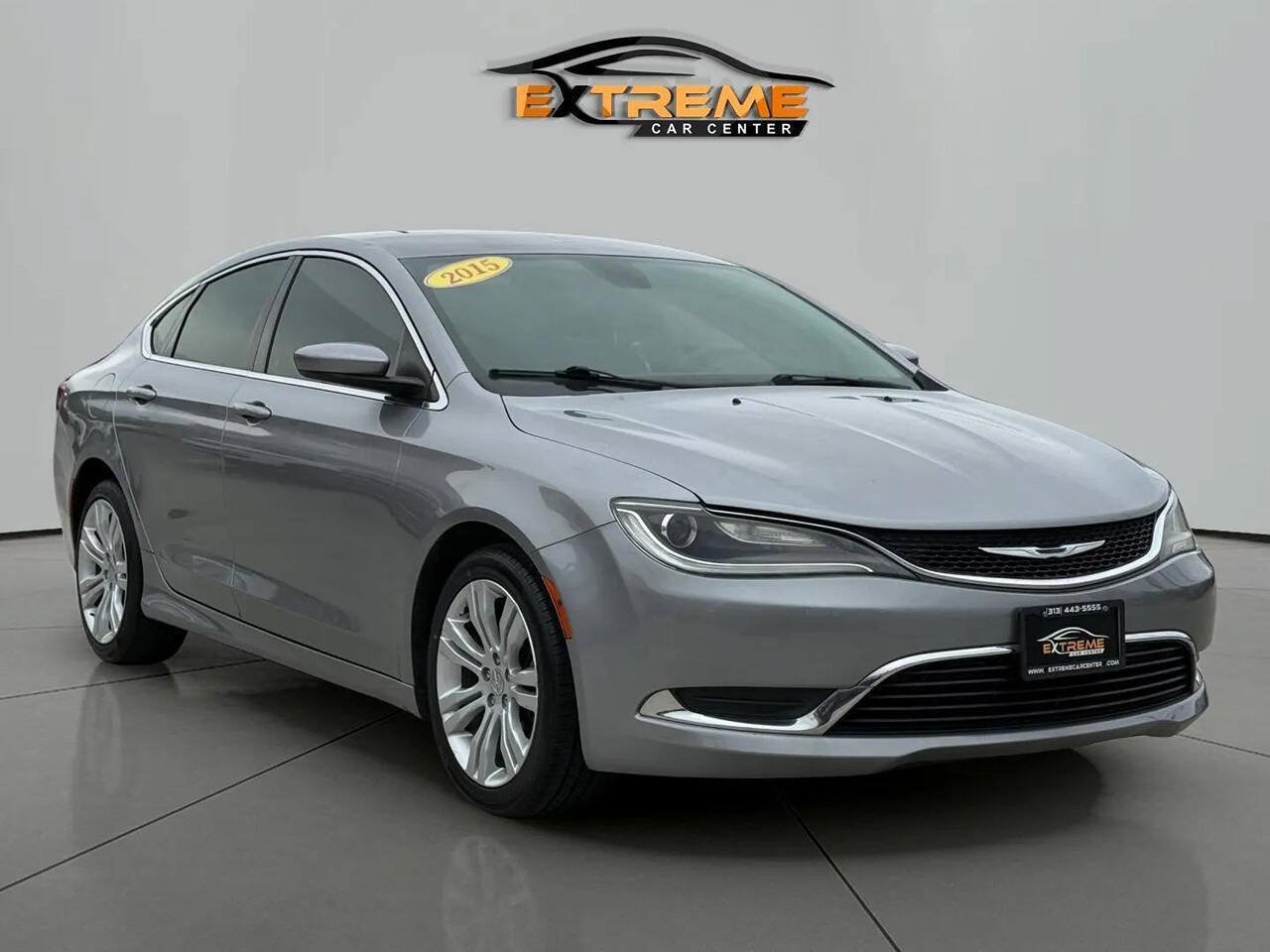Used 2015 Chrysler 200 Limited w/ Spring Special Group FWD image 8
