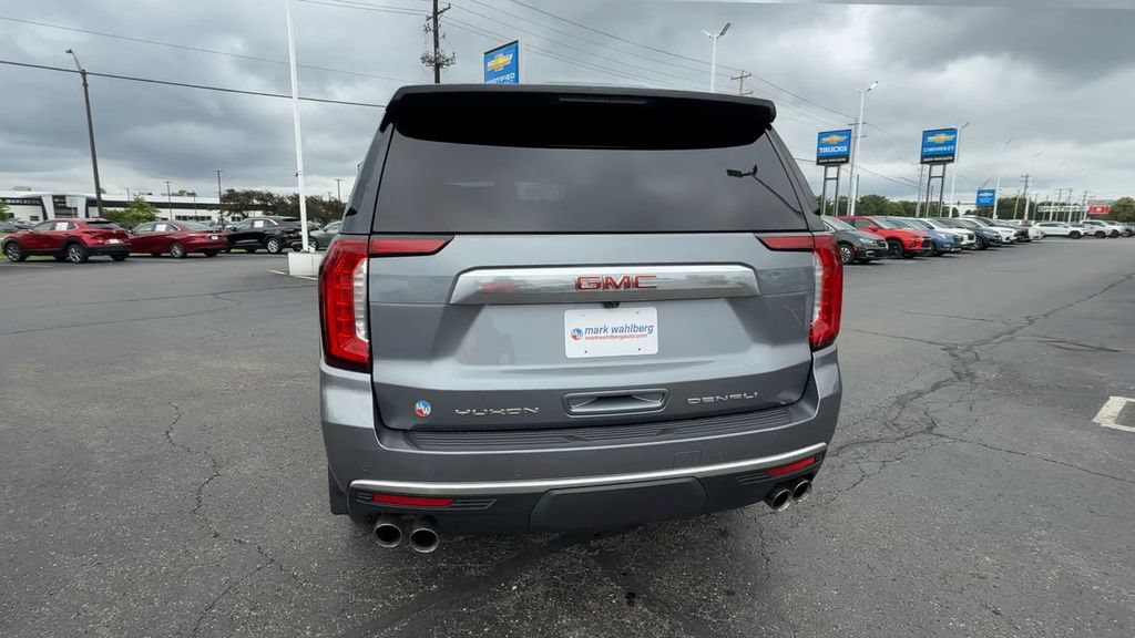 Used 2022 GMC Yukon Denali AWD/4WD image 7