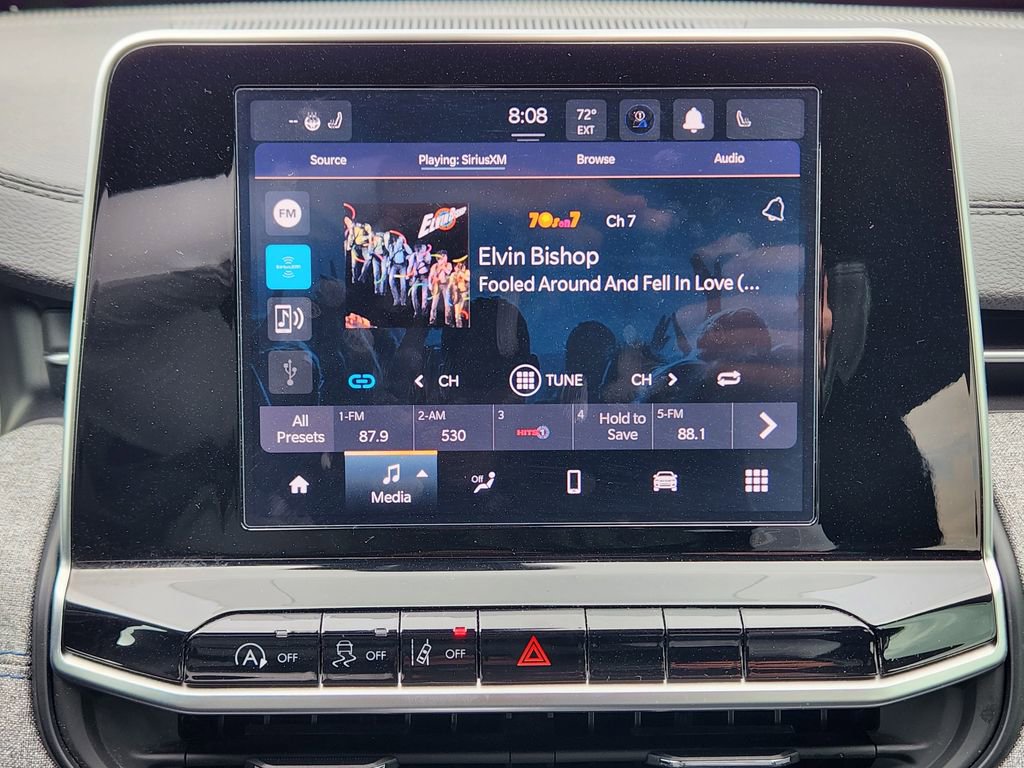 Used 2025 Jeep Compass Latitude AWD/4WD image 17