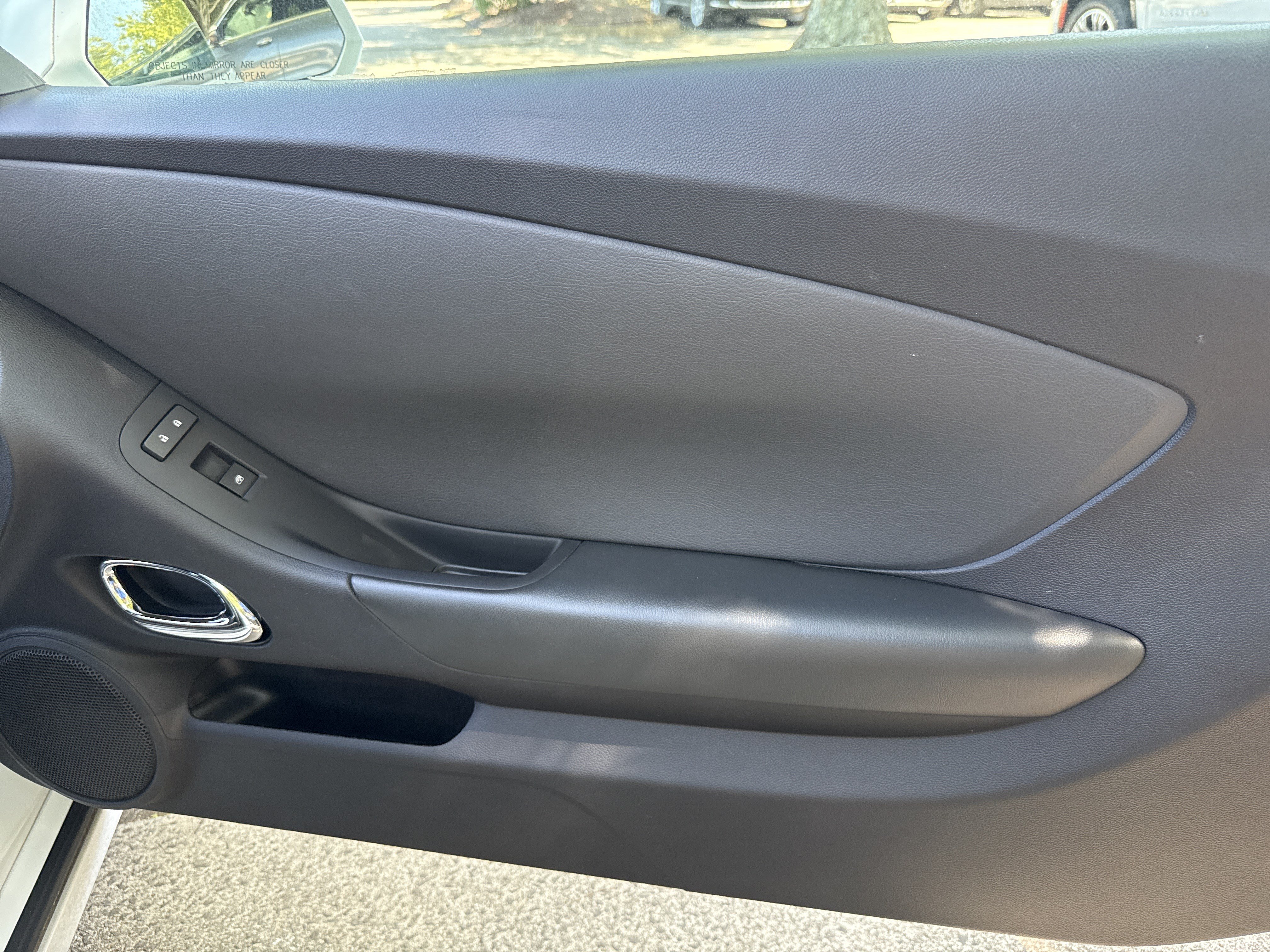 Used 2015 Chevrolet Camaro SS w/ Rear Vision Package RWD image 17