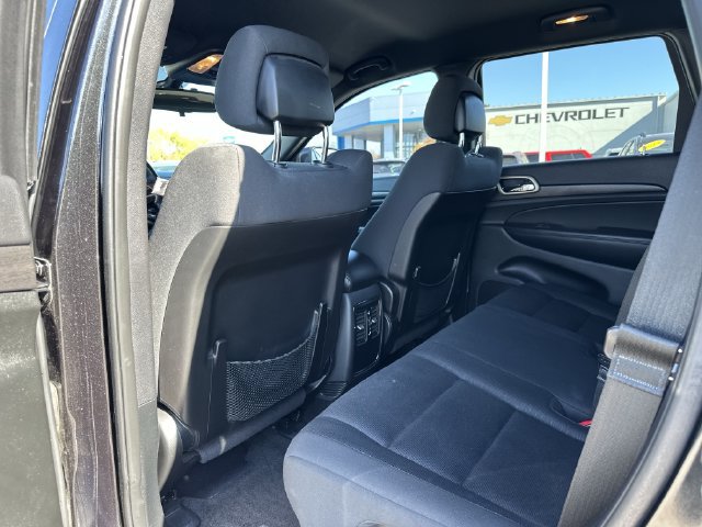 Used 2015 Jeep Grand Cherokee Laredo w/ Quick Order Package 23E RWD image 15