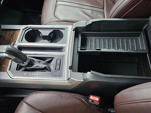 Used 2016 Ford F150 Platinum w/ Equipment Group 701A Luxury image 15