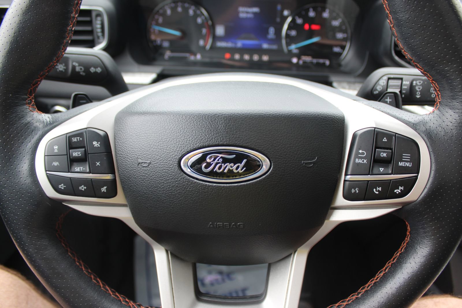Used 2023 Ford Explorer Timberline w/ Timberline Technology Package AWD/4WD image 27