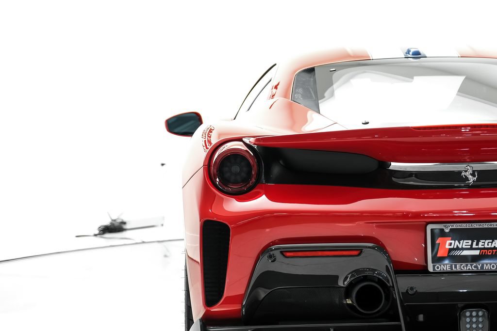 Used 2020 Ferrari 488 Pista Coupe RWD image 48