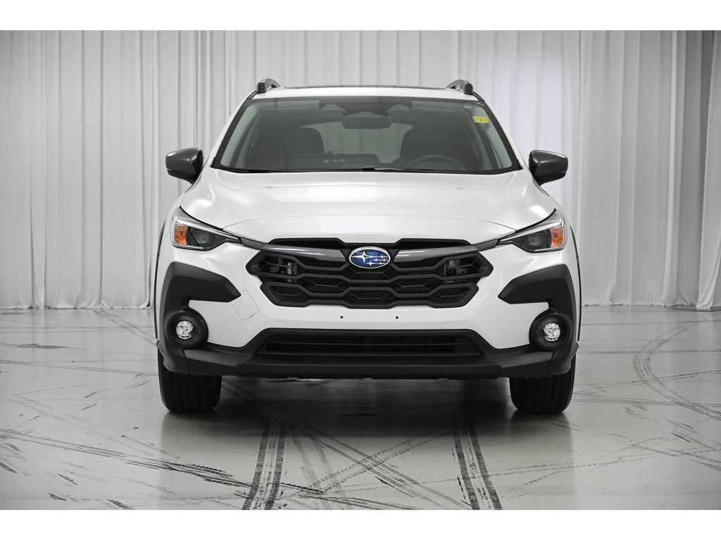 Used 2025 Subaru Crosstrek 2.0i Premium image 3