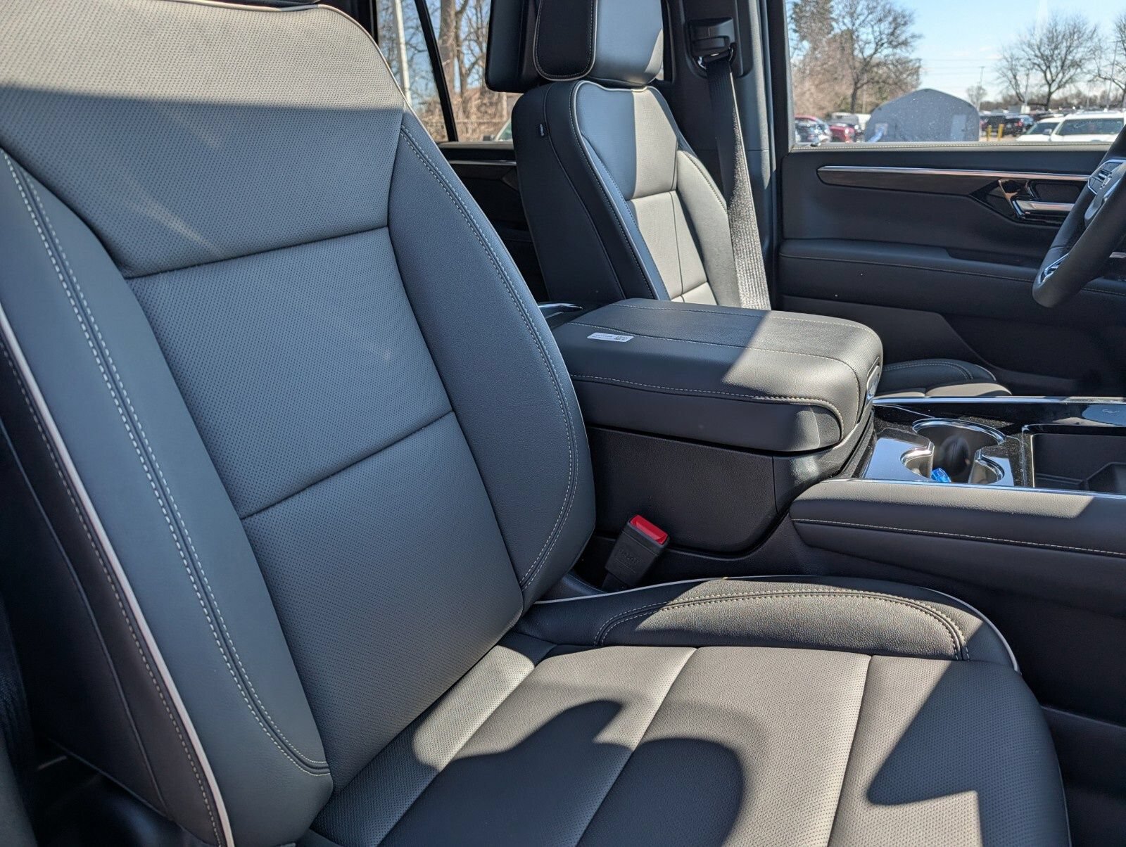 New 2026 Chevrolet Tahoe Premier AWD/4WD image 34