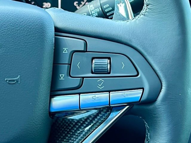 New 2024 Cadillac XT6 Sport w/ LPO, ONYX Package image 25