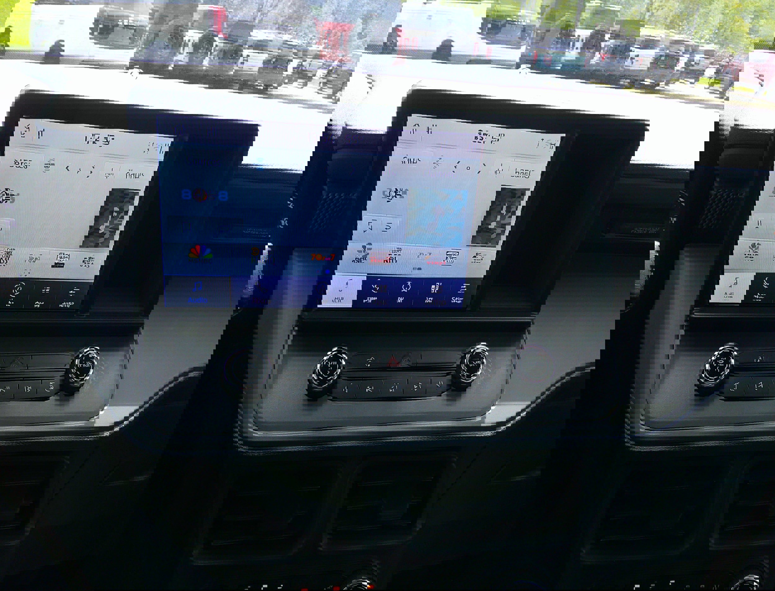 Used 2023 Ford Maverick Tremor w/ Tremor Off-Road Package image 12