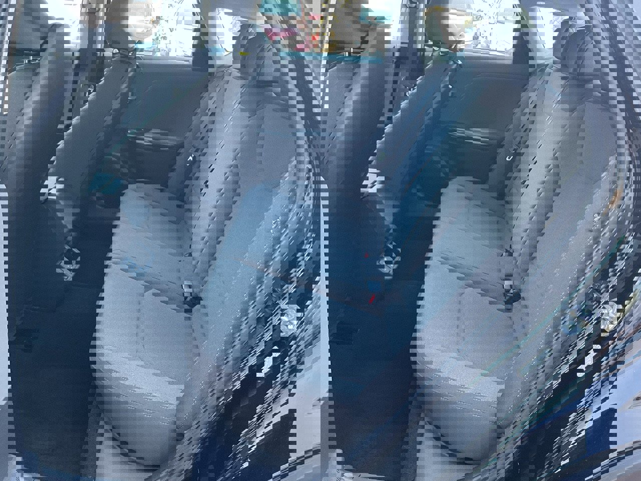 Used 2025 Kia K4 LXS image 15