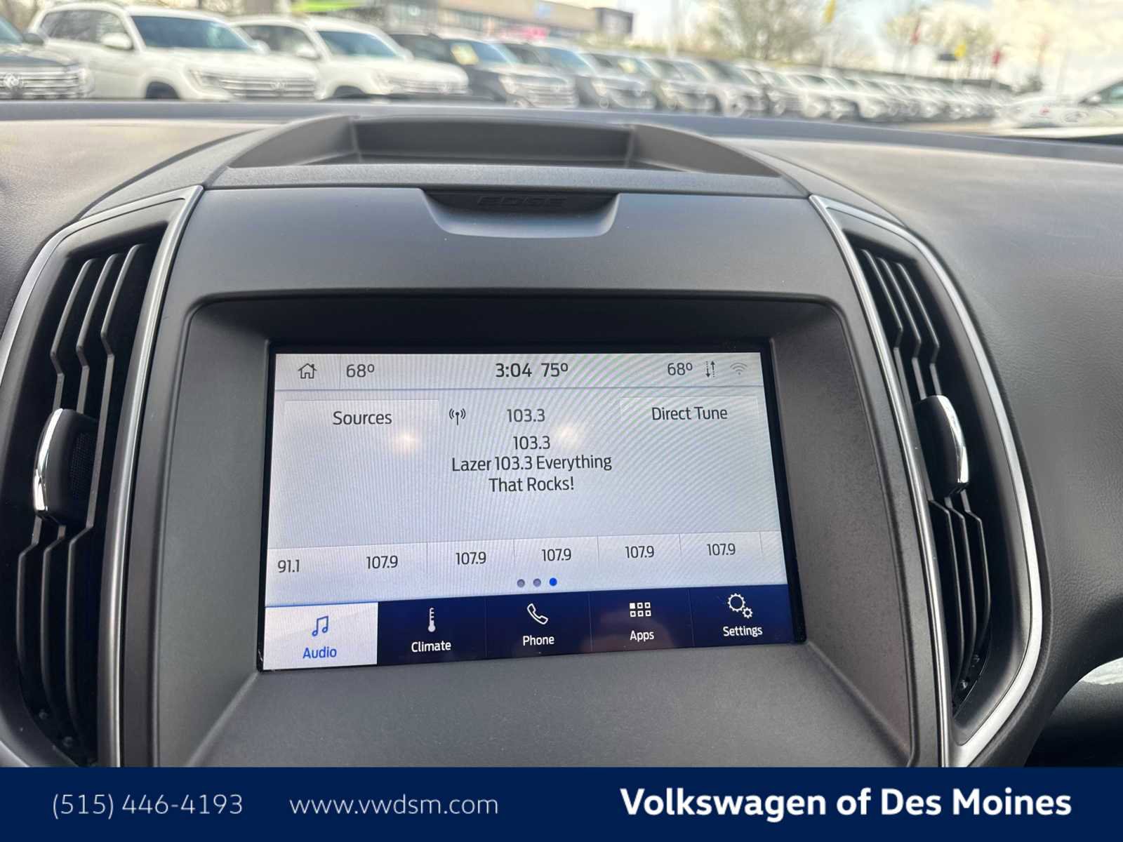 Used 2020 Ford Edge SE image 17