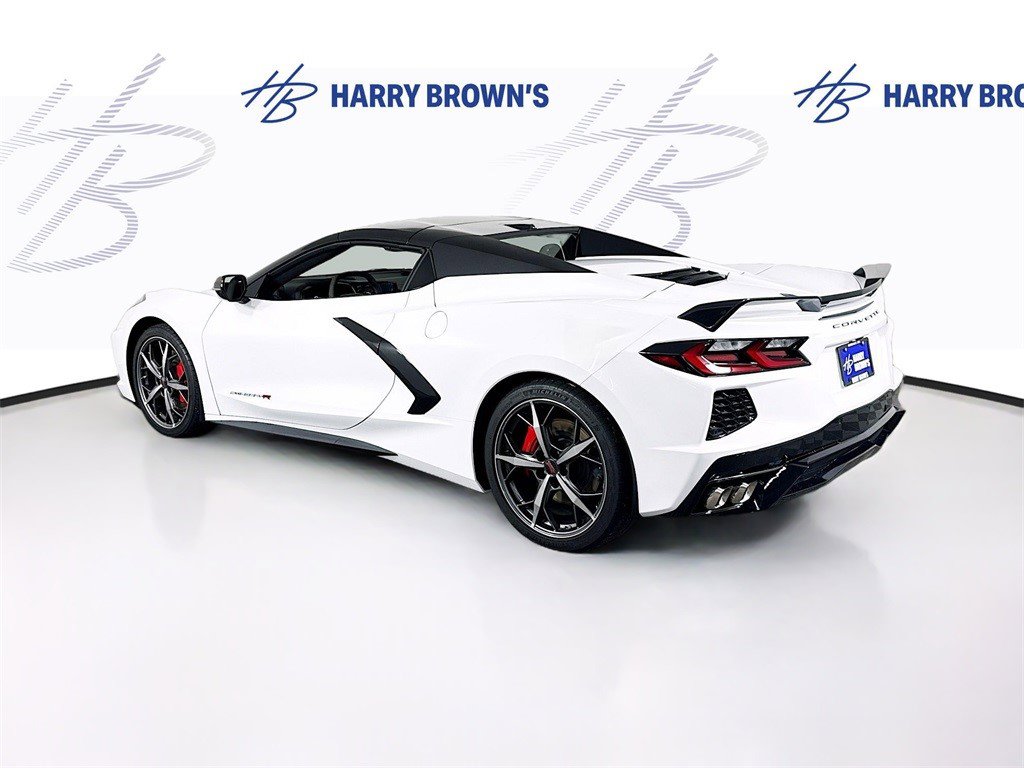 Used 2023 Chevrolet Corvette w/ Z51 Performance Package image 26