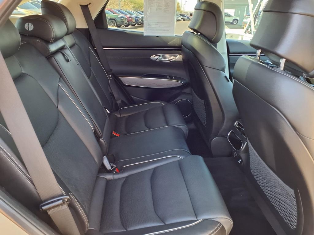 Used 2023 Genesis GV70 2.5T Advanced w/ Advanced Package image 23