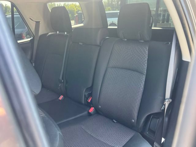 Used 2022 Toyota 4Runner TRD Off-Road AWD/4WD image 17