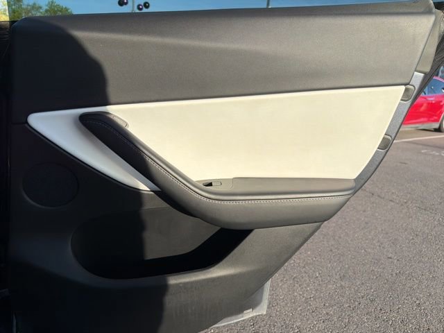 Used 2022 Tesla Model Y Performance AWD/4WD image 14