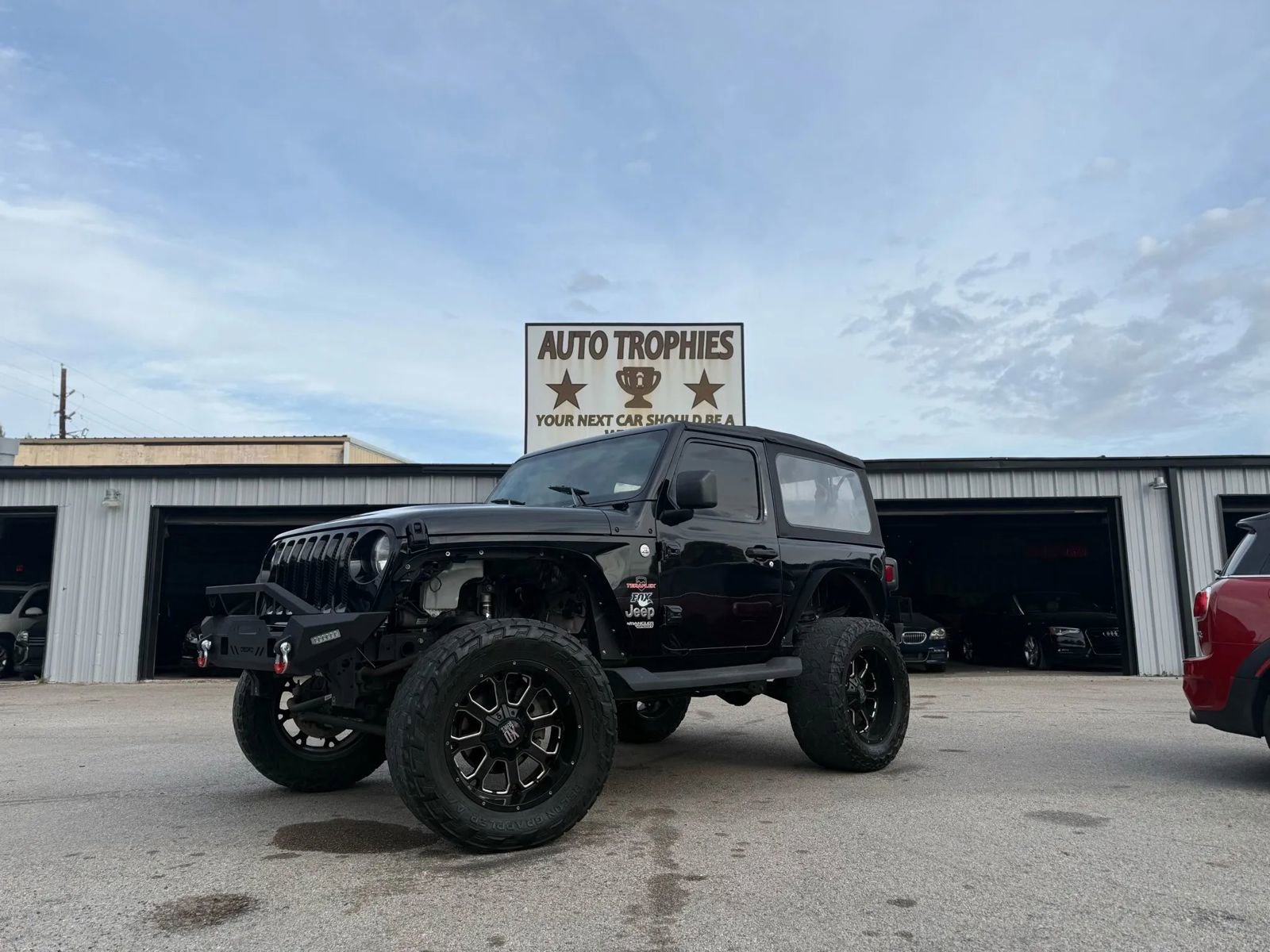 Used 2019 Jeep Wrangler Sport image 29