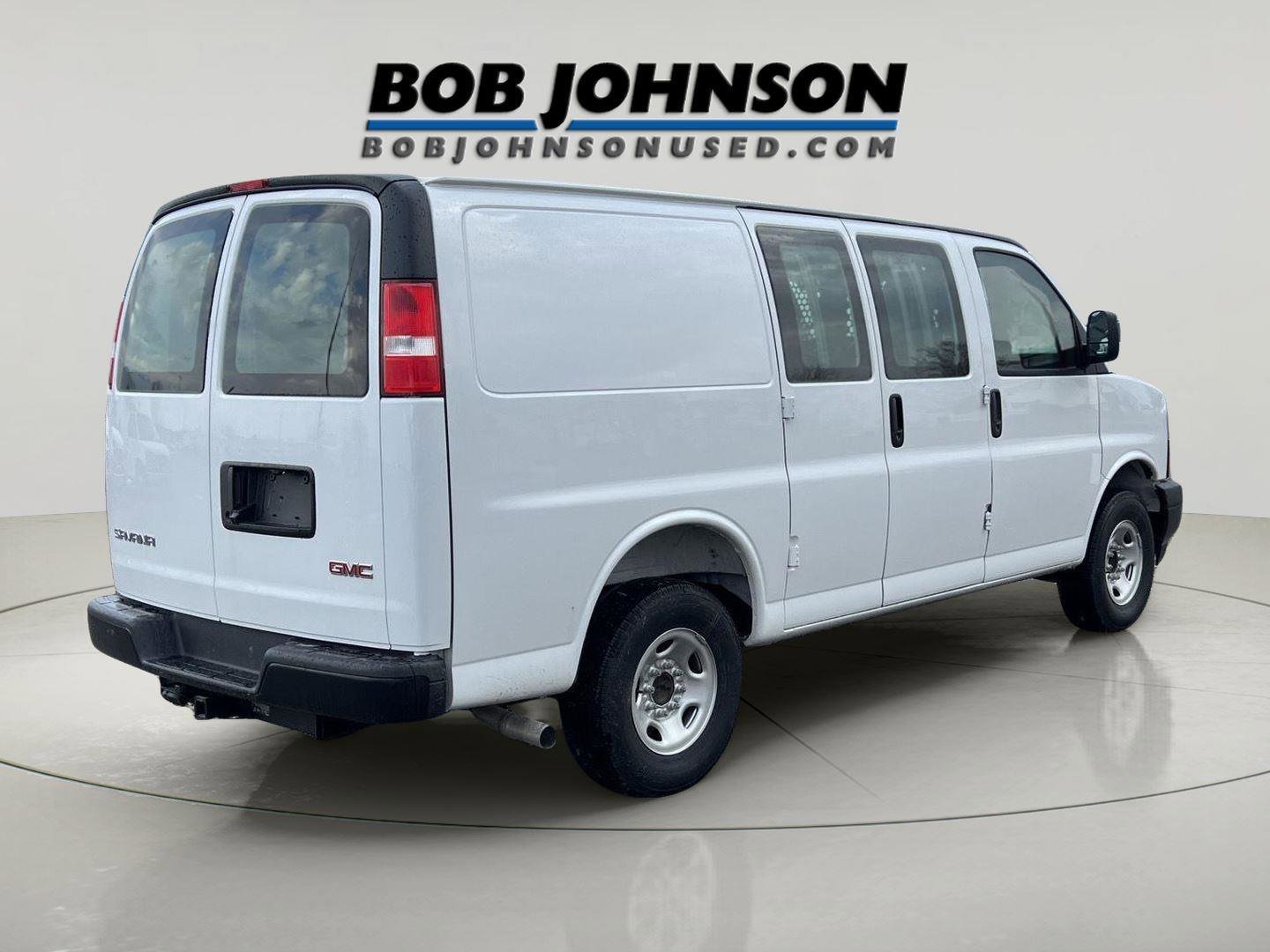 New 2026 GMC Savana 3500 w/ Driver Convenience Package image 3