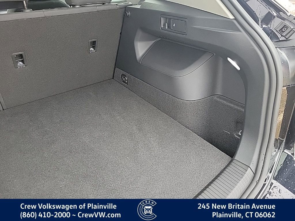 Certified 2025 Volkswagen Tiguan S image 50