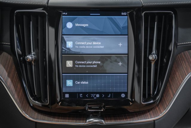 Used 2022 Volvo XC60 B5 Inscription w/ Climate Package image 21