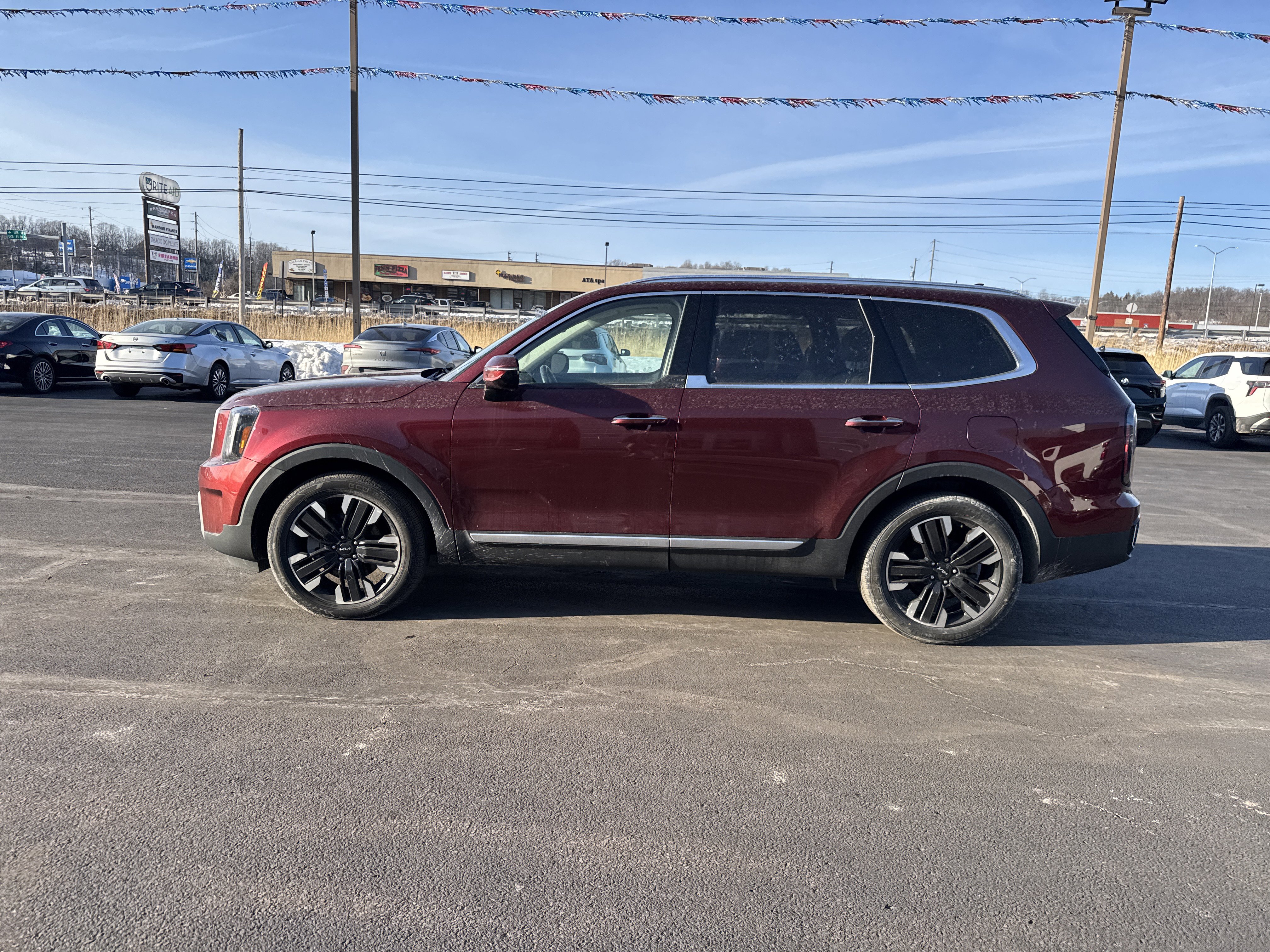 Used 2023 Kia Telluride SX image 7