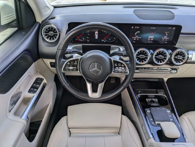 Used 2022 Mercedes-Benz GLB 250 image 20