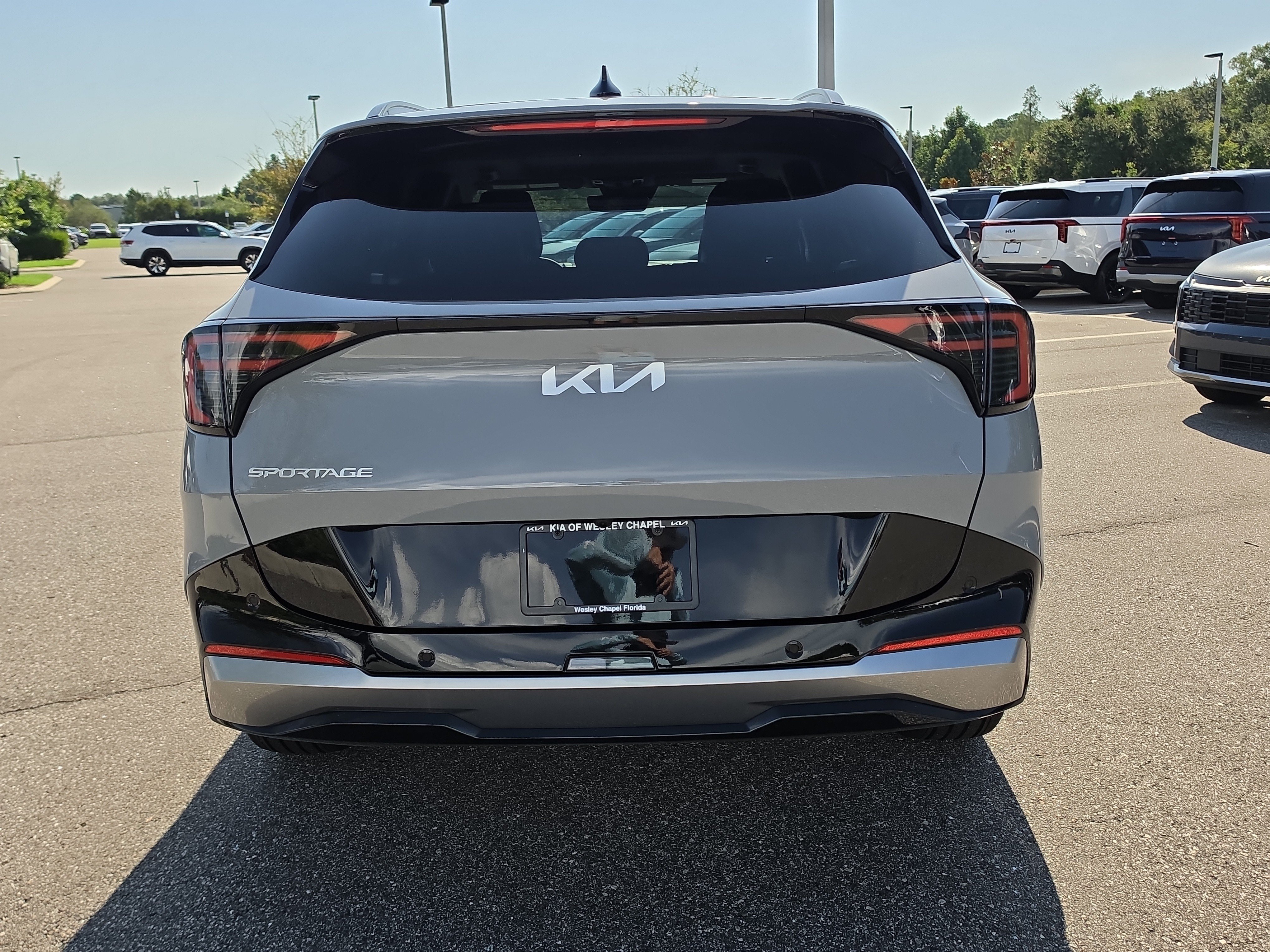 New 2026 Kia Sportage SX FWD image 7