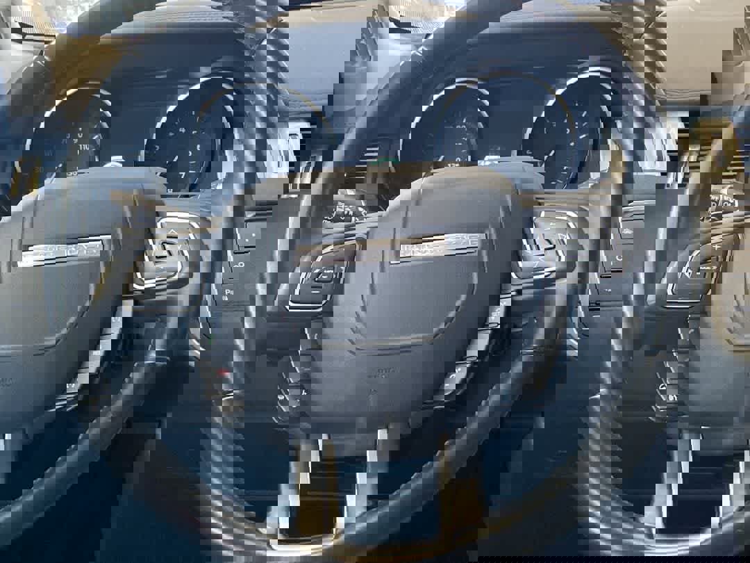 Used 2016 Land Rover Range Rover Evoque HSE image 17