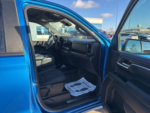 Used 2022 Chevrolet Silverado 1500 RST image 10