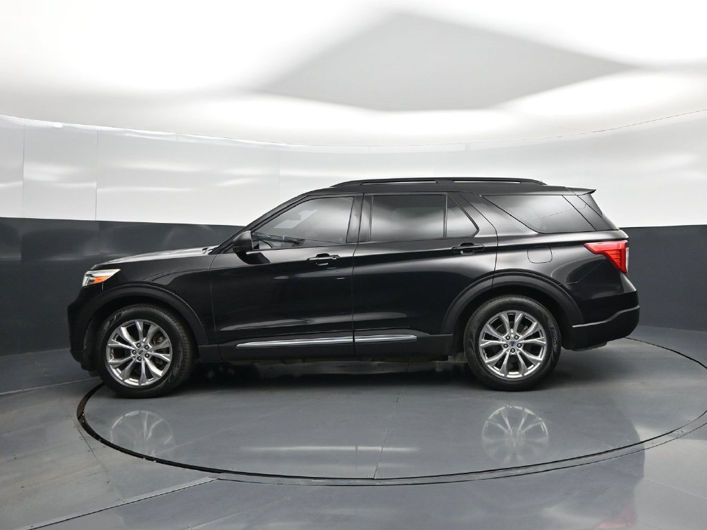 Used 2020 Ford Explorer XLT w/ Equipment Group 202A RWD image 28
