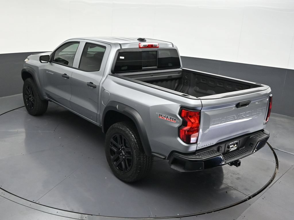Used 2025 Chevrolet Colorado Trail Boss AWD/4WD image 18